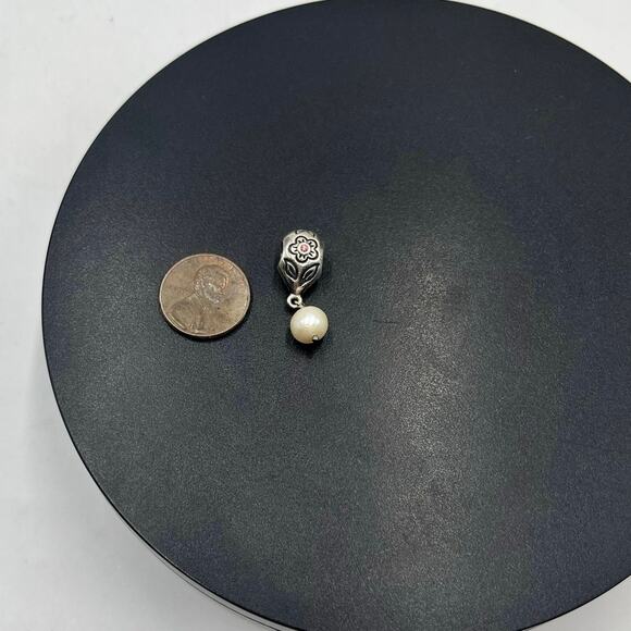 Pandora Flower Sterling Silver Pink CZ
Pearl Dangle Charm #790546P ALE 925 - Picture 7 of 7